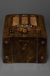 Beautiful Swirled Circassian Onyx/Brown Emerson AU-190 Catalin Radio